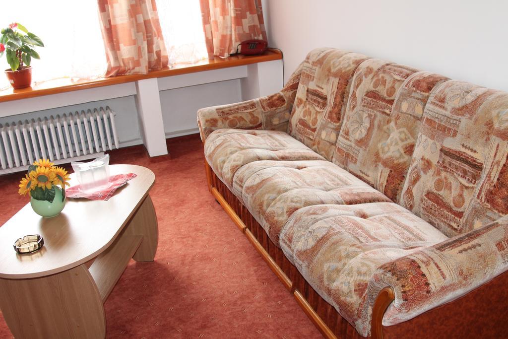 Hotel Zimbru Câmpulung Moldovenesc Екстериор снимка